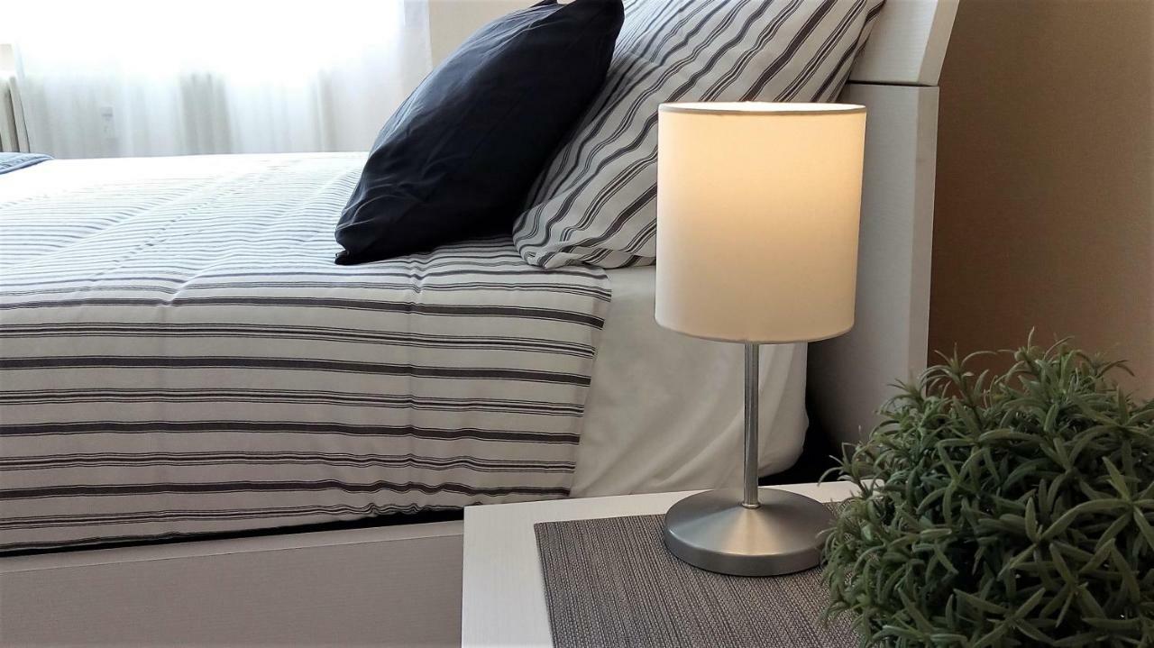 Lovely, Charming And Quiet In The Centre Air Conditioned And Free Private Garage Apartamento *